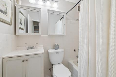 336 West Wellington Street Chicago IL 60657