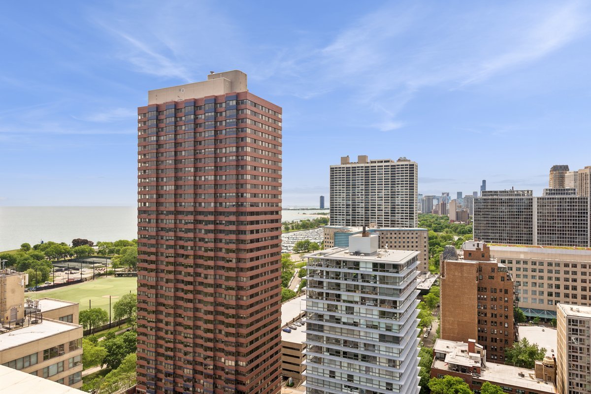 336 West Wellington Street Chicago IL 60657