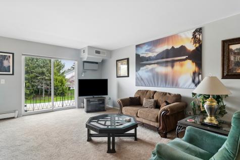 2407 East Olive Street Arlington Heights IL 60004