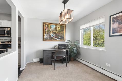 2407 East Olive Street Arlington Heights IL 60004
