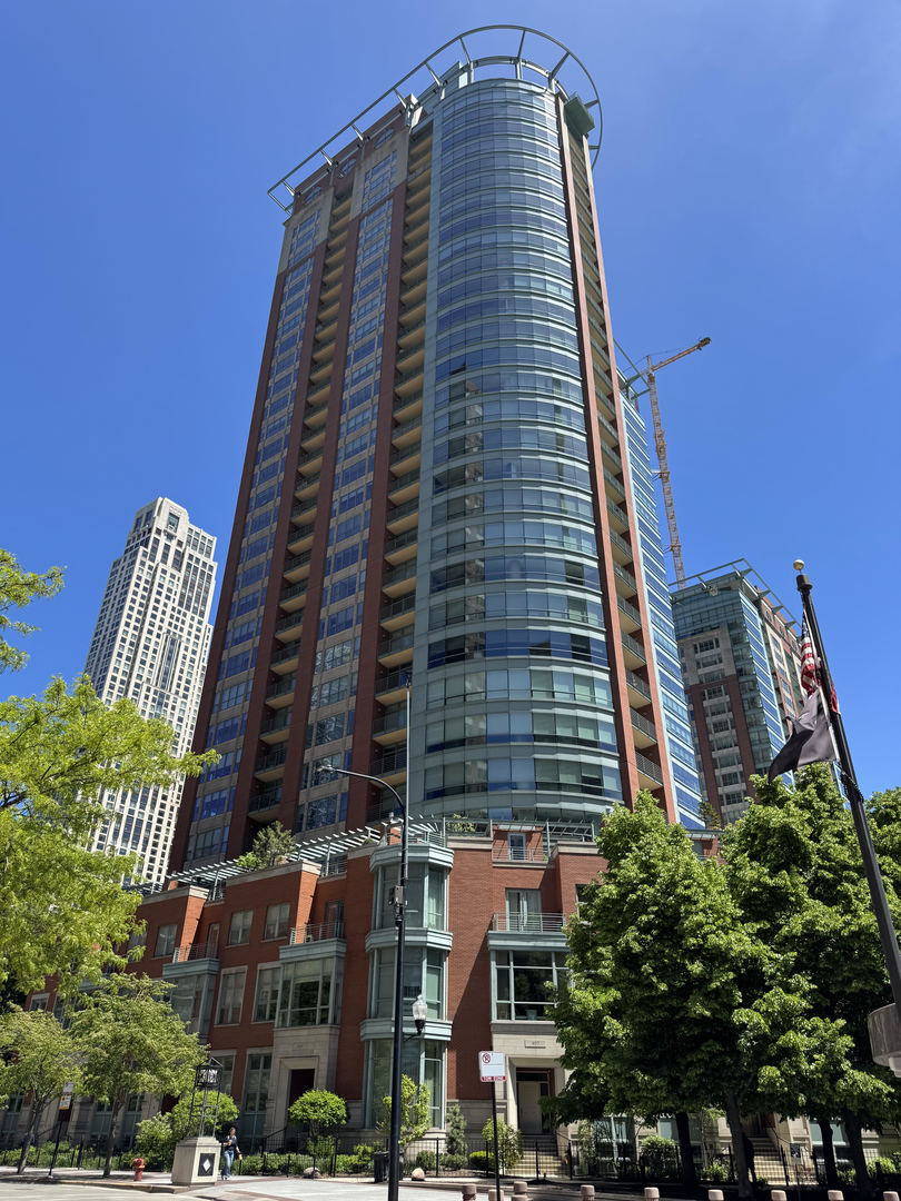 415 East North Water Street Chicago IL 60611