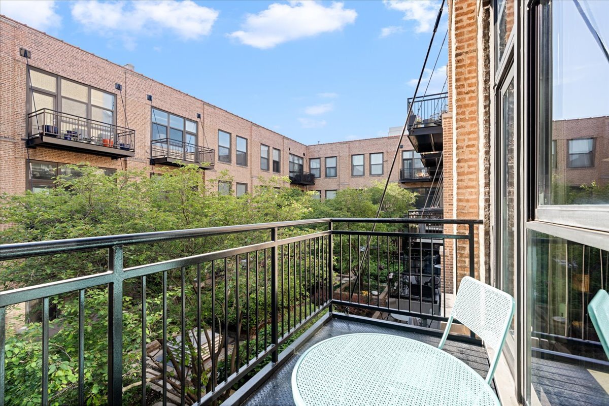 1040 West Adams Street Chicago IL 60607