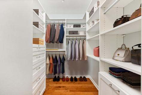 2970 North Lake Shore Drive Chicago IL 60657
