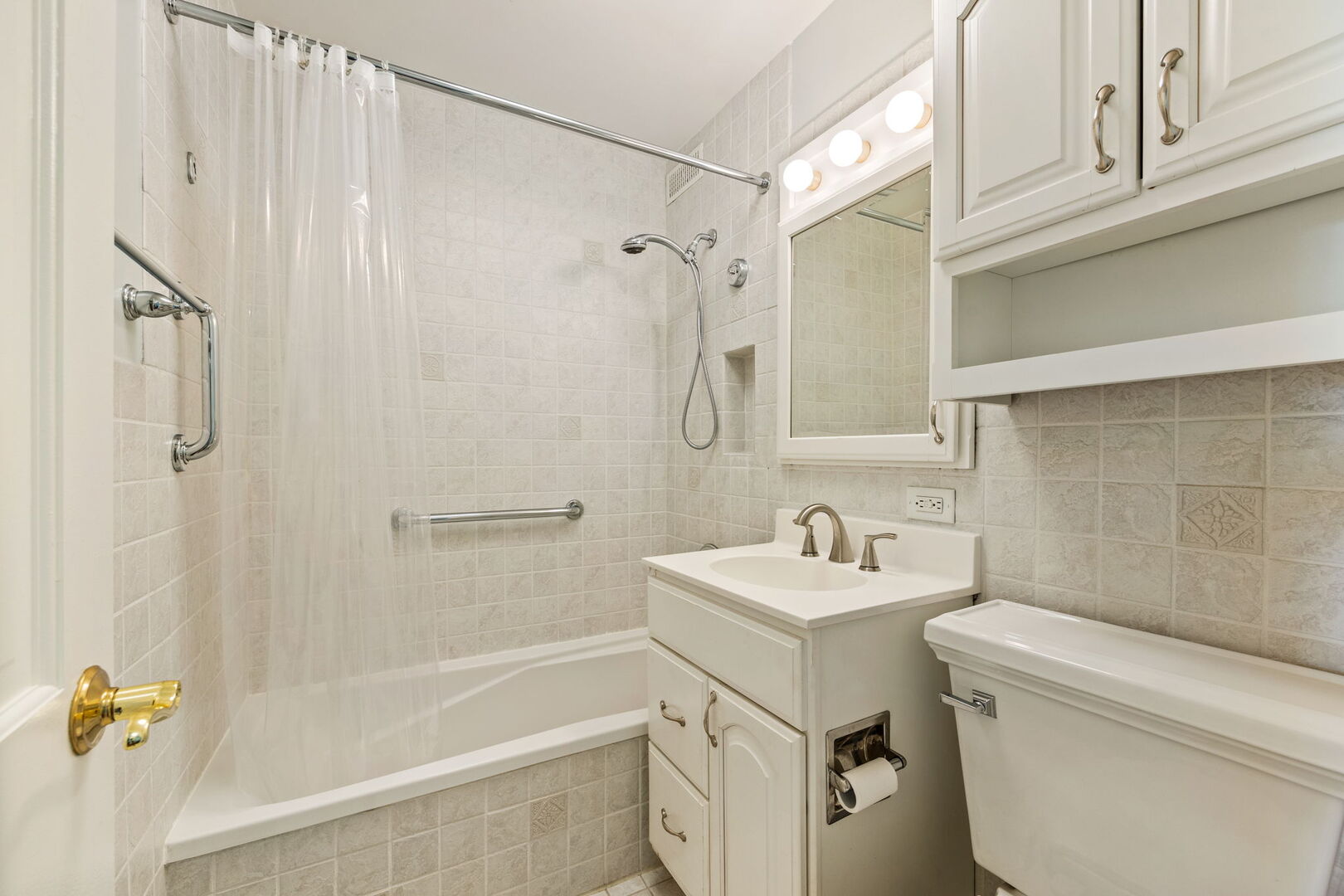 2970 North Lake Shore Drive Chicago IL 60657