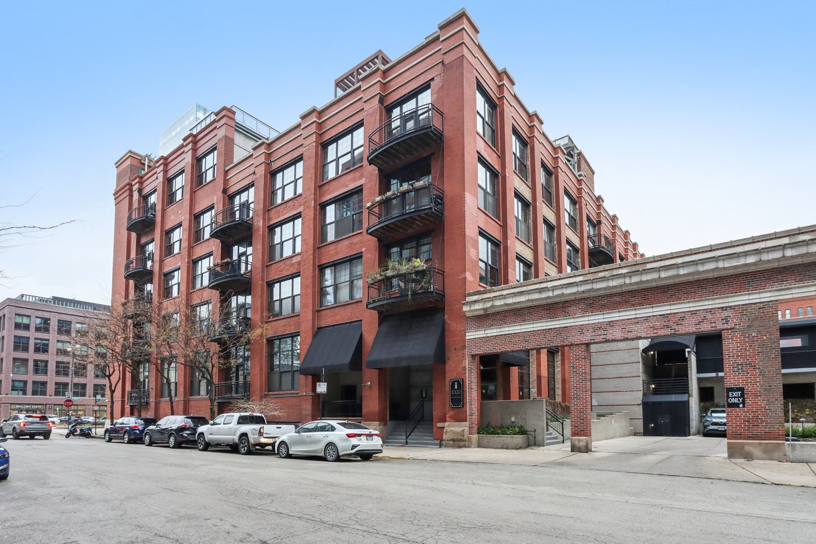 1000 West Washington Boulevard Chicago IL 60607