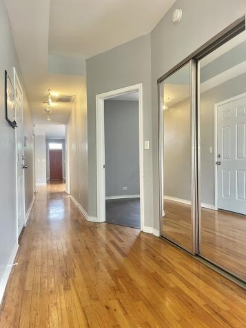 4451 South Indiana Avenue Chicago IL 60653