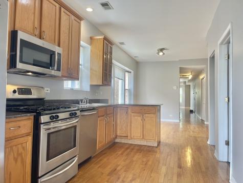 4451 South Indiana Avenue Chicago IL 60653