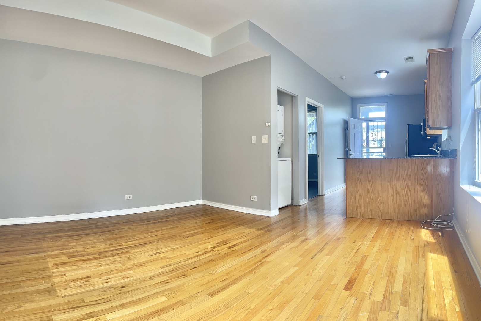 4451 South Indiana Avenue Chicago IL 60653