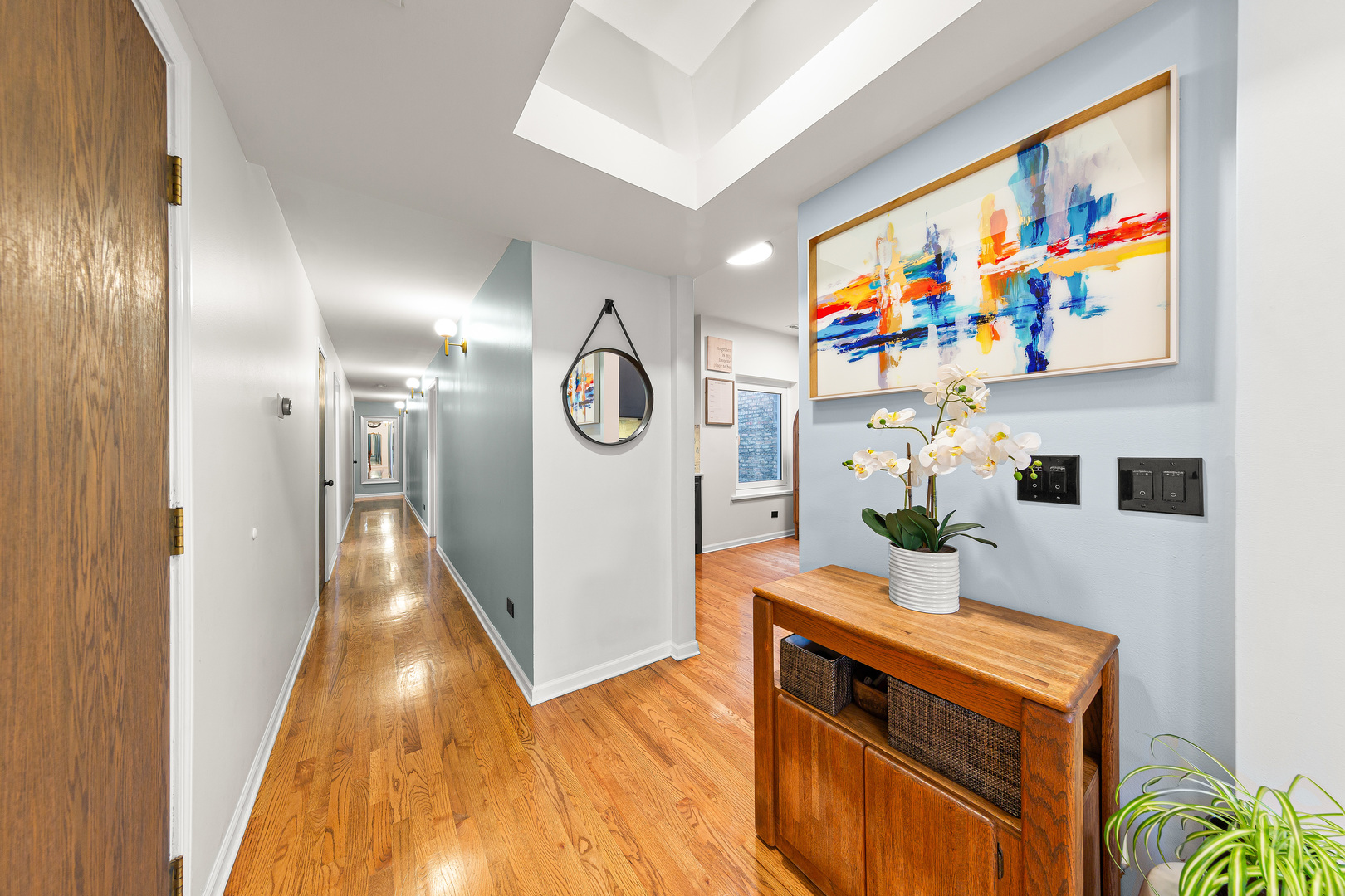 4615 North Beacon Street Chicago IL 60640