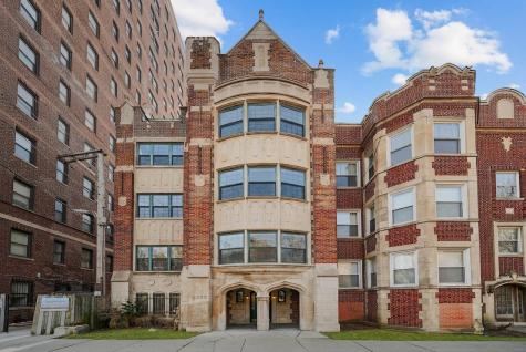 2363 East 70th Street Chicago IL 60649