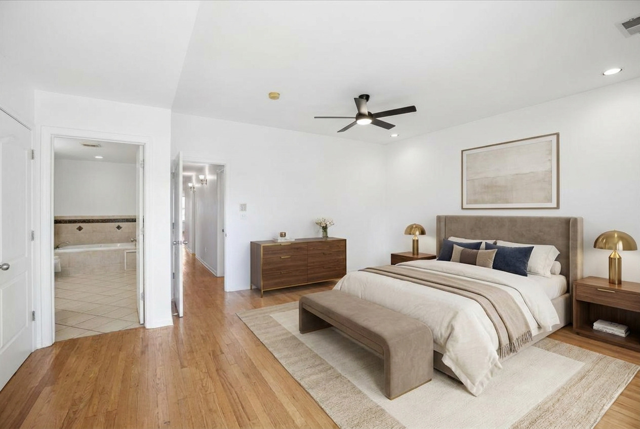 2363 East 70th Place Chicago IL 60649