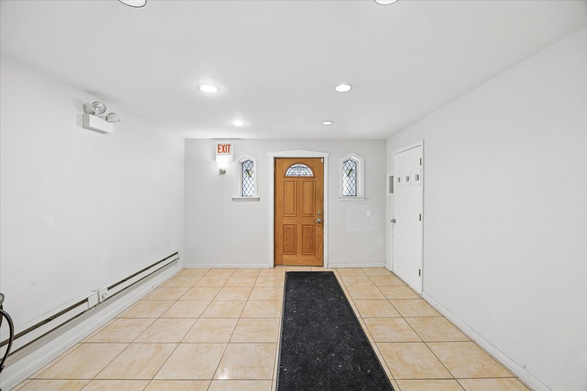 2363 East 70th Place Chicago IL 60649