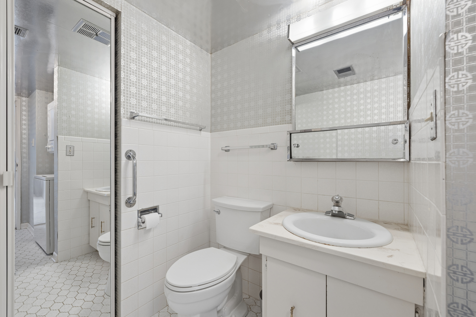 8025 Woodglen Lane Downers Grove IL 60516