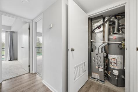 8025 Woodglen Lane Downers Grove IL 60516