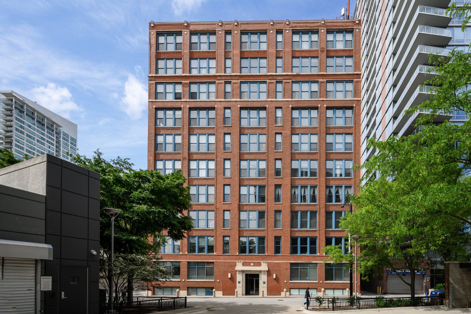 124 West Polk Street Chicago IL 60605
