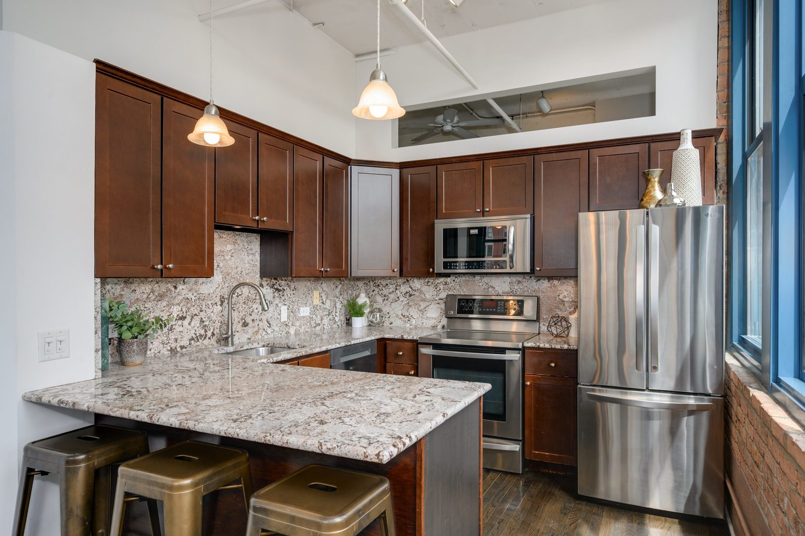 124 West Polk Street Chicago IL 60605
