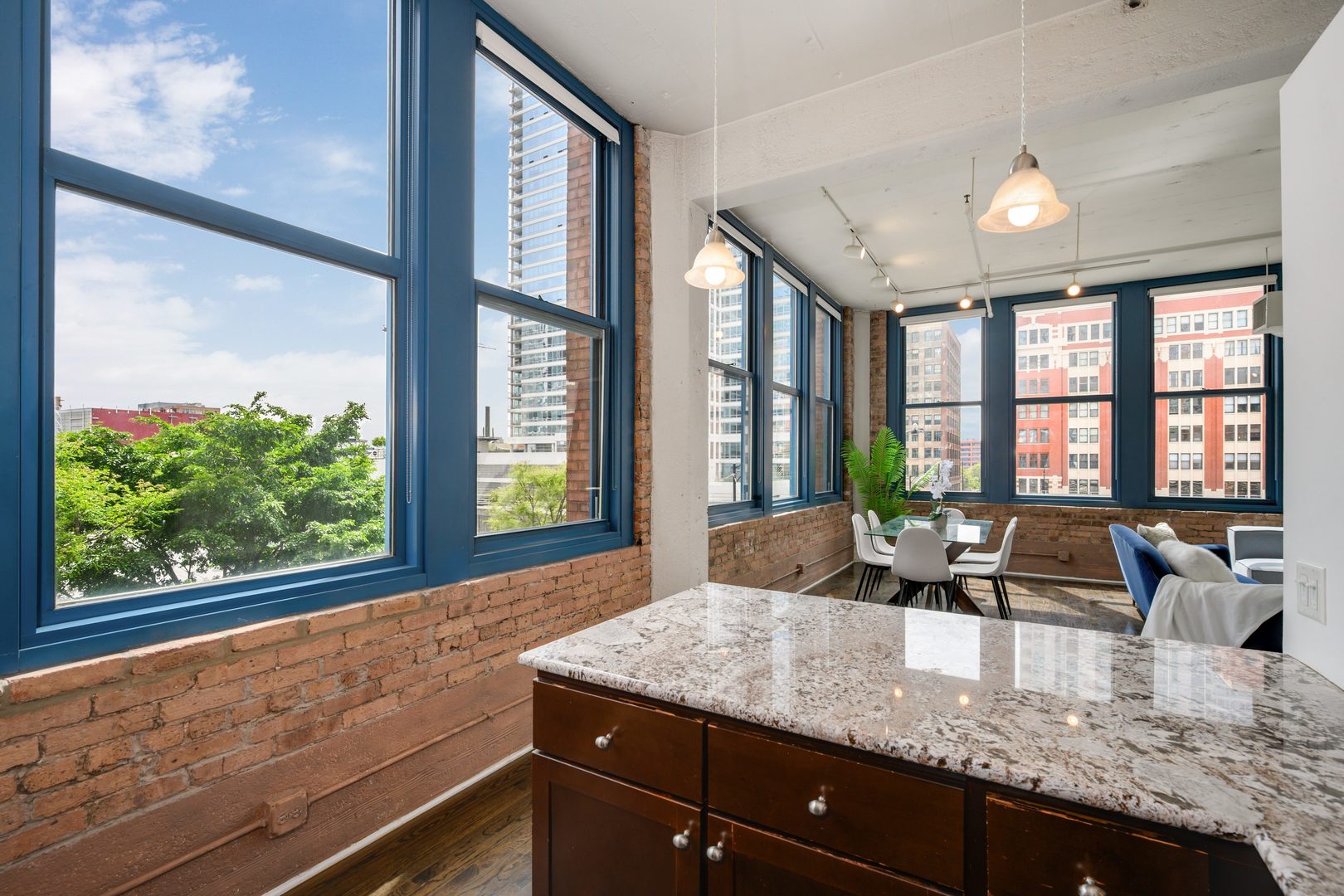 124 West Polk Street Chicago IL 60605