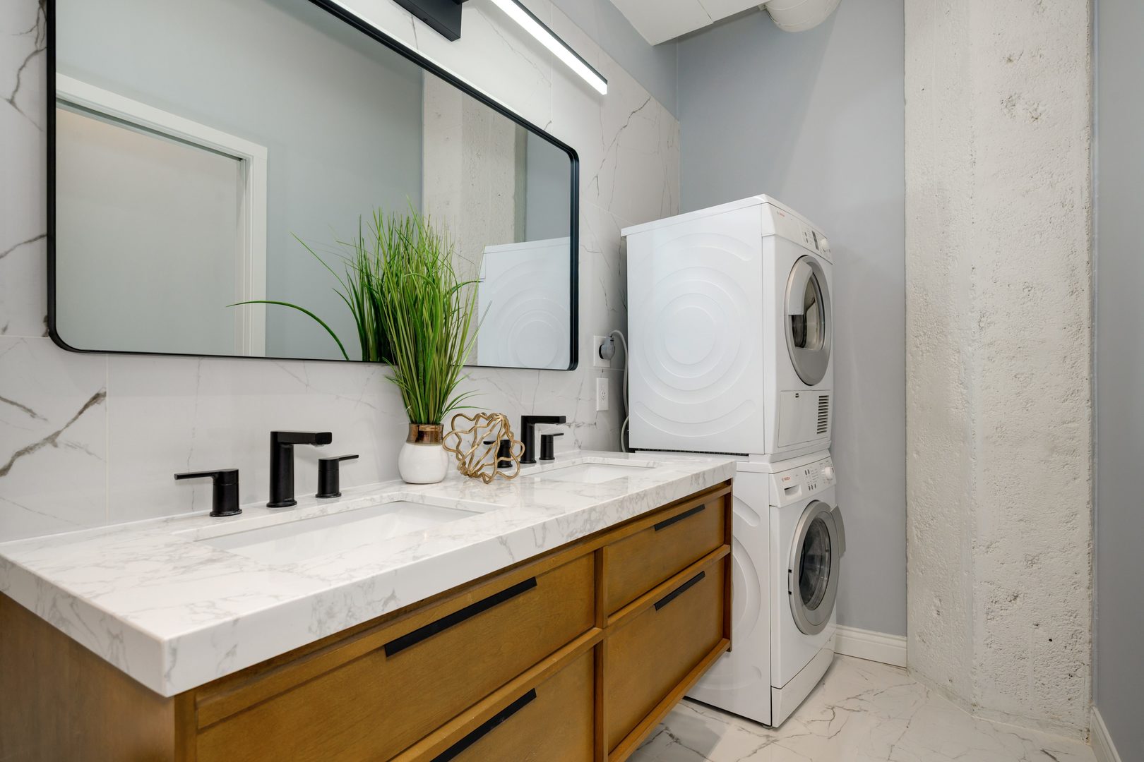 124 West Polk Street Chicago IL 60605
