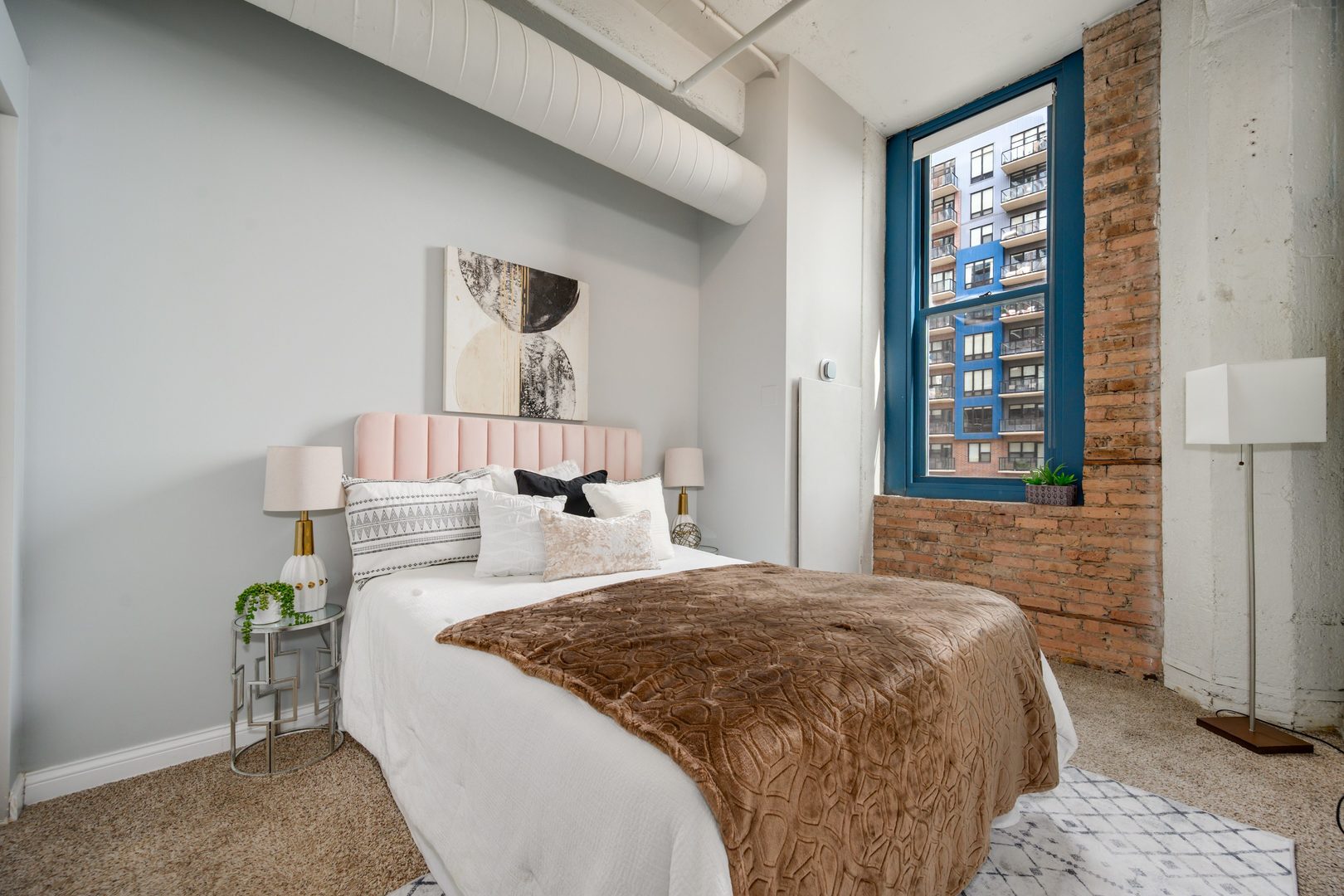 124 West Polk Street Chicago IL 60605