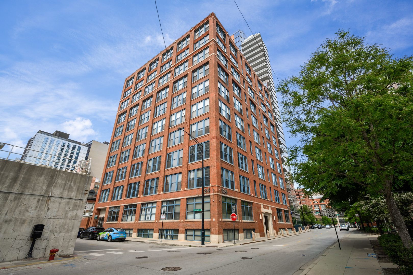 124 West Polk Street Chicago IL 60605