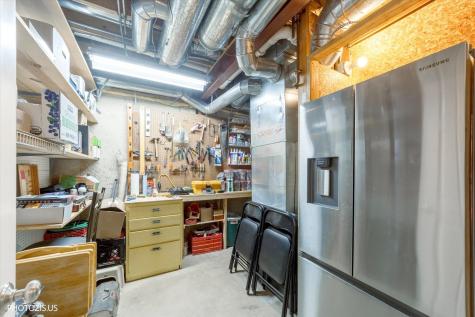 365 Lake Avenue Wauconda IL 60084