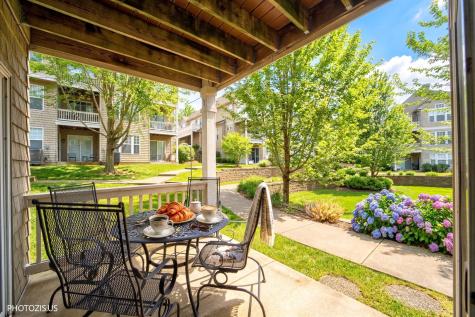 365 Lake Avenue Wauconda IL 60084