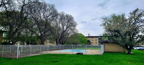 535 South Cleveland Avenue Arlington Heights IL 60005