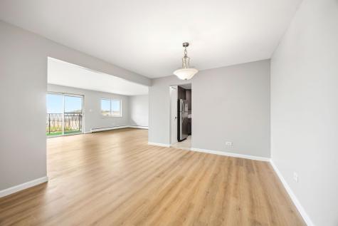 535 South Cleveland Avenue Arlington Heights IL 60005