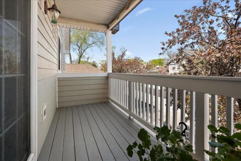 1674 Brightwood Place Aurora IL 60506