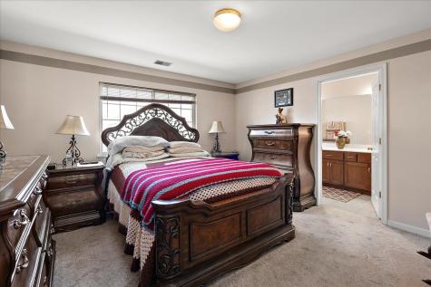 1674 Brightwood Place Aurora IL 60506
