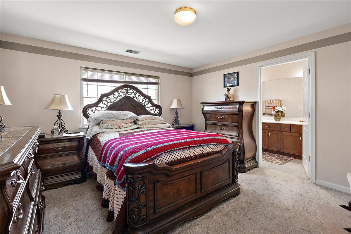 1674 Brightwood Place Aurora IL 60506