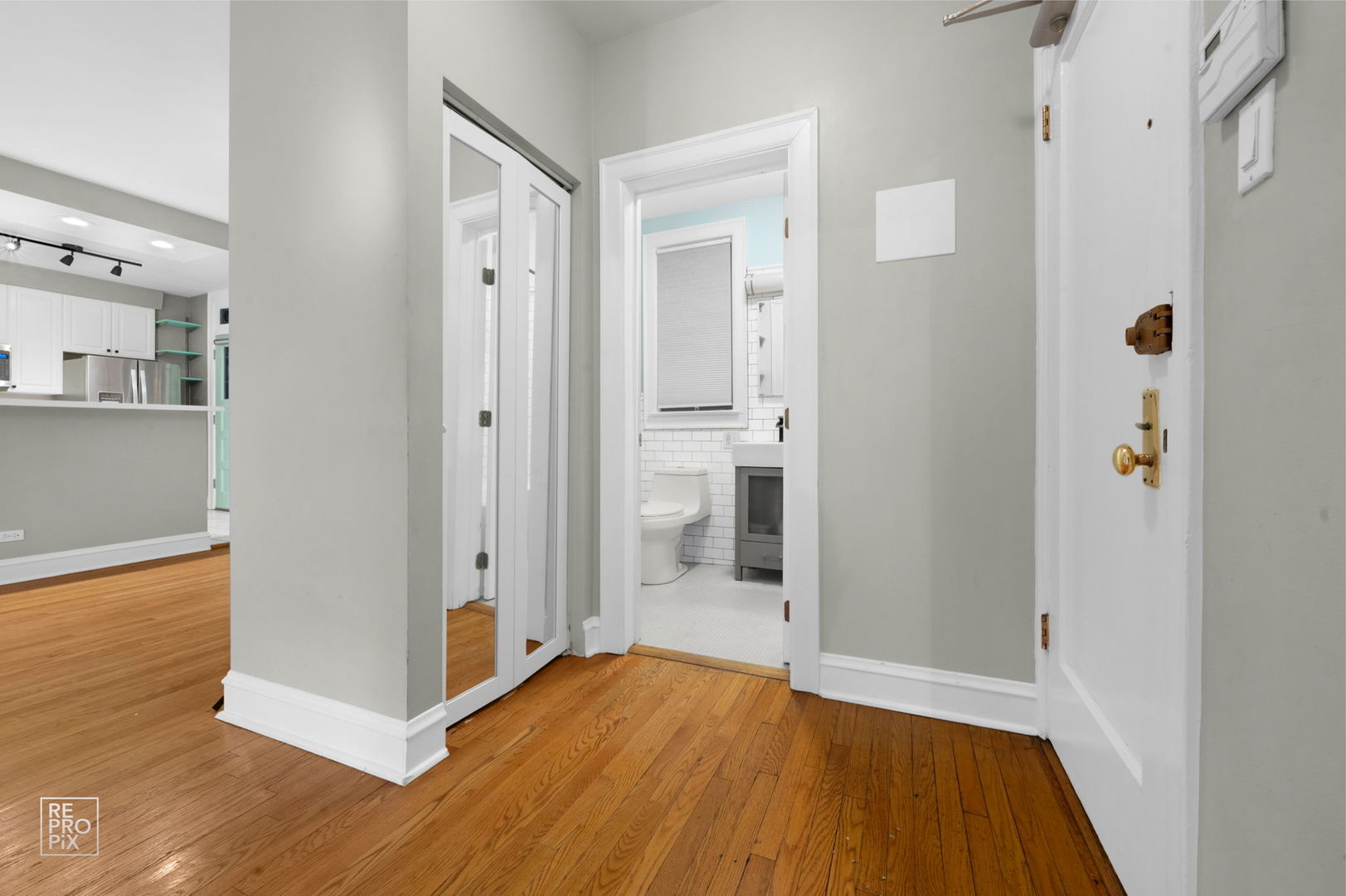 7641 North Eastlake Terrace Chicago IL 60626
