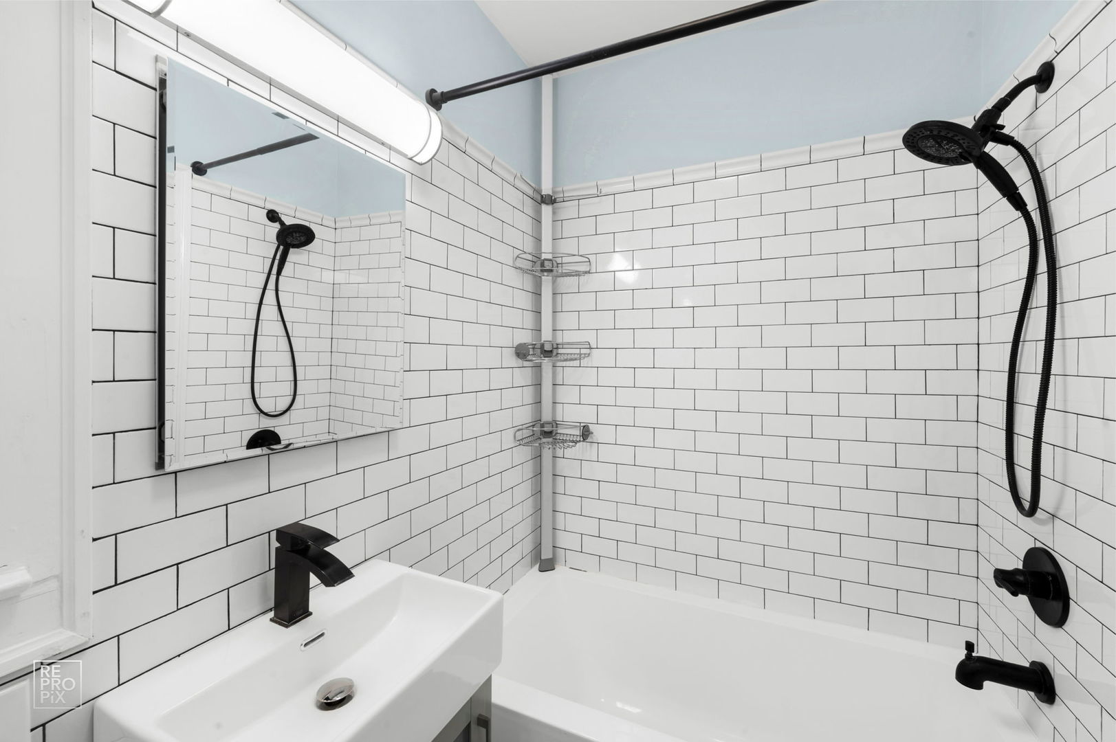 7641 North Eastlake Terrace Chicago IL 60626