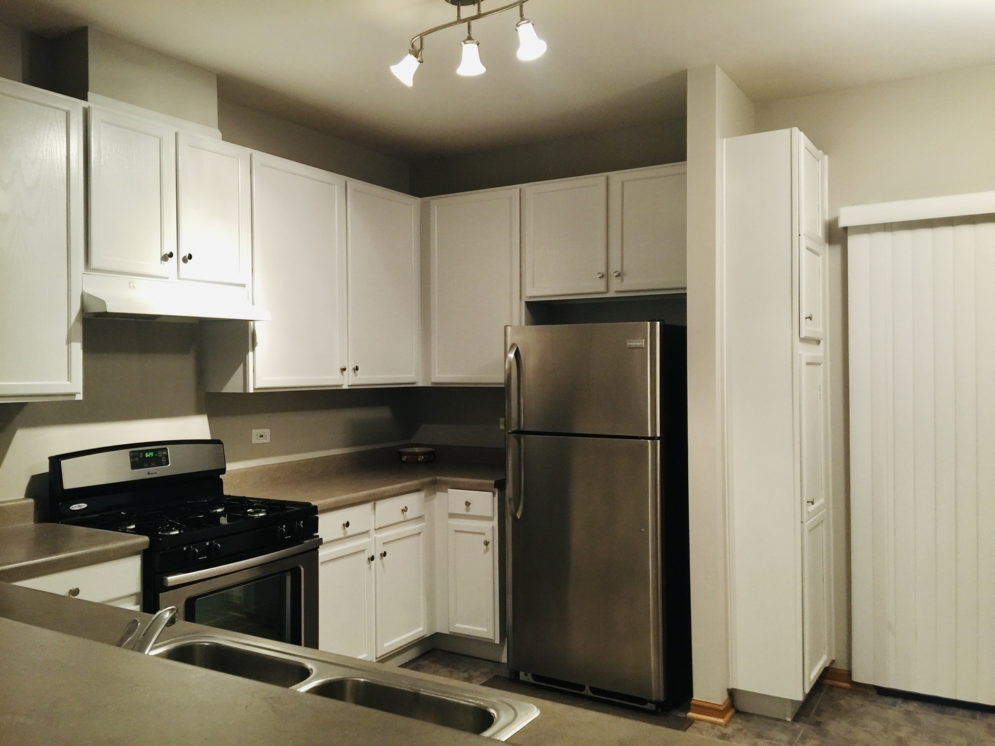 3467 Ravinia Circle Aurora IL 60504