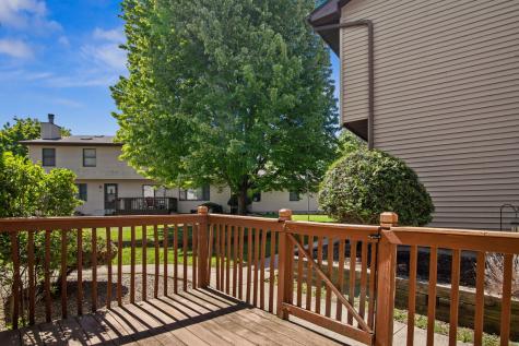 1844 Kerrybrook Court Sycamore IL 60178
