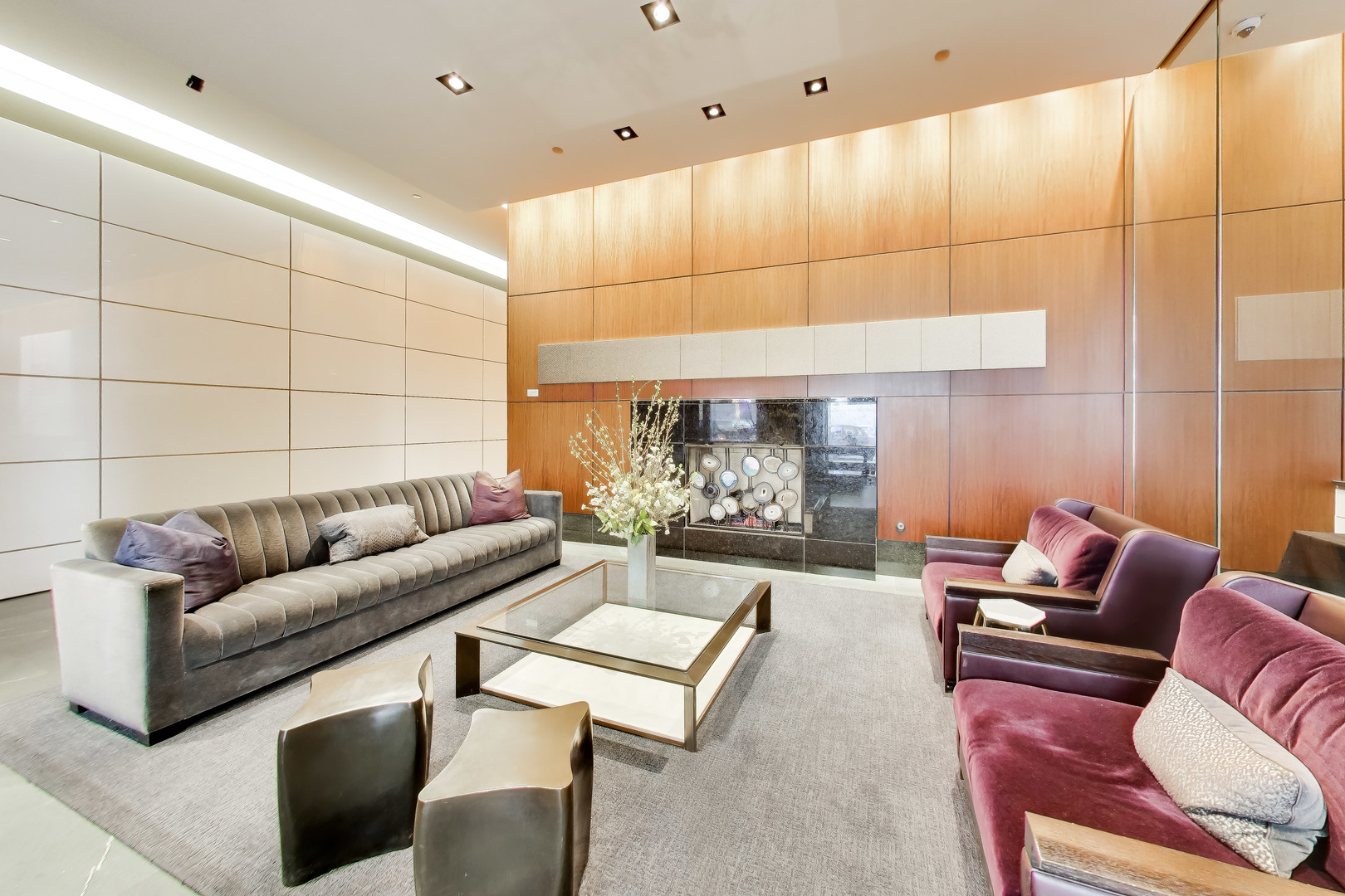 130 North Garland Court Chicago IL 60602