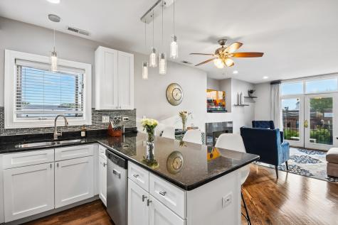 4345 South Indiana Avenue Chicago IL 60653