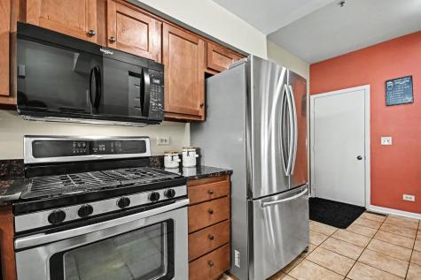 1149 East Cambria Lane Lombard IL 60148
