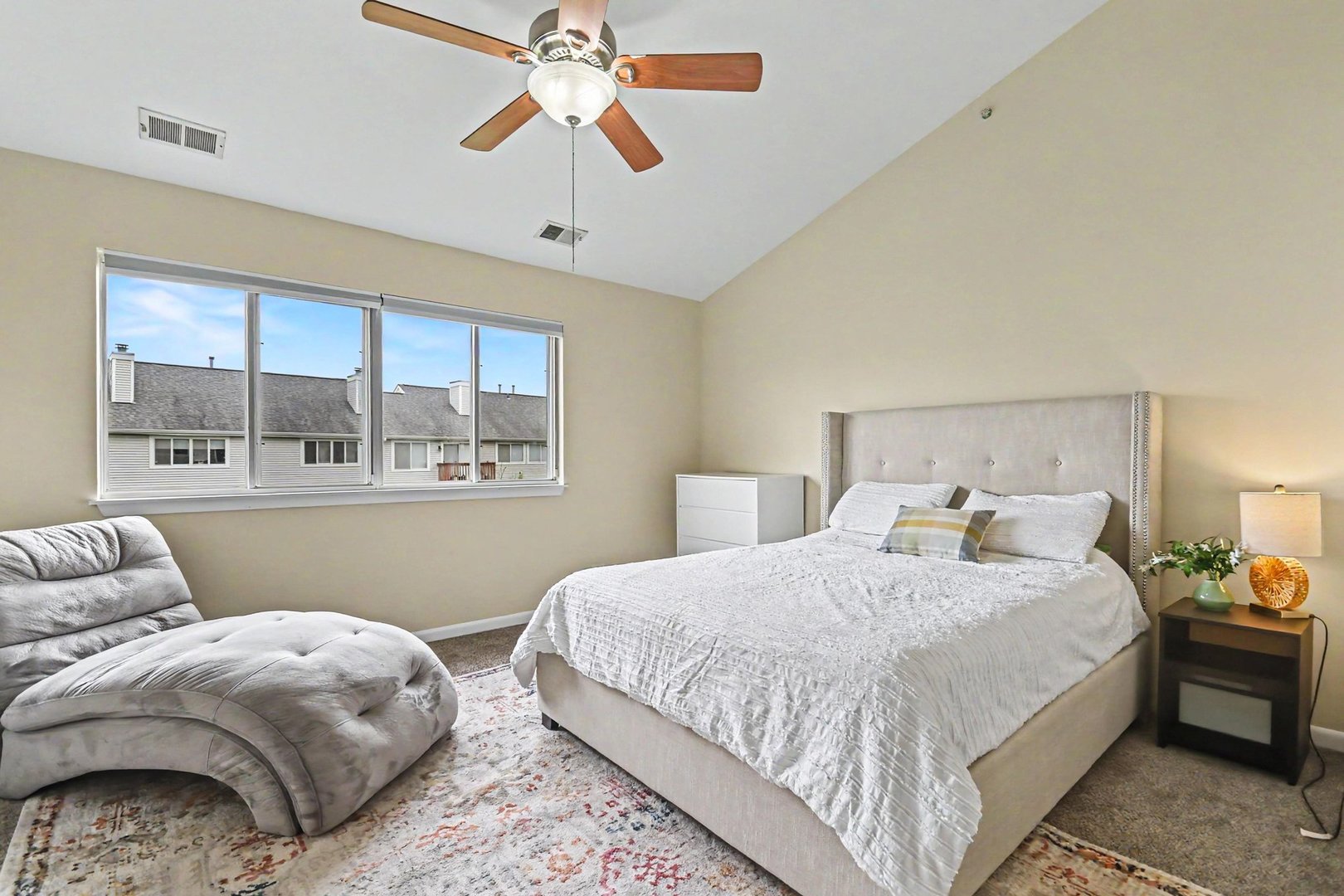 1149 East Cambria Lane Lombard IL 60148