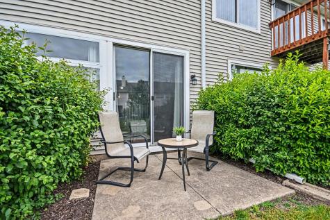 1149 East Cambria Lane Lombard IL 60148