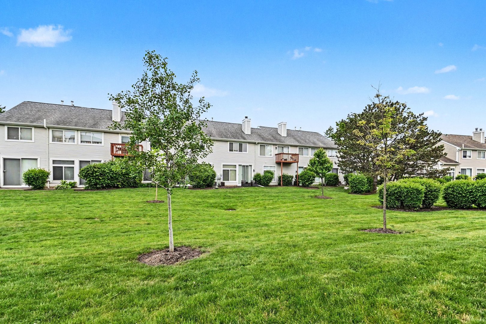 1149 East Cambria Lane Lombard IL 60148