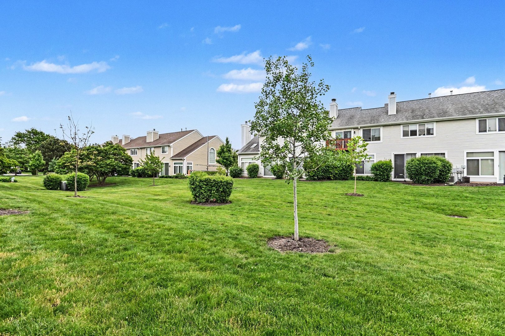 1149 East Cambria Lane Lombard IL 60148