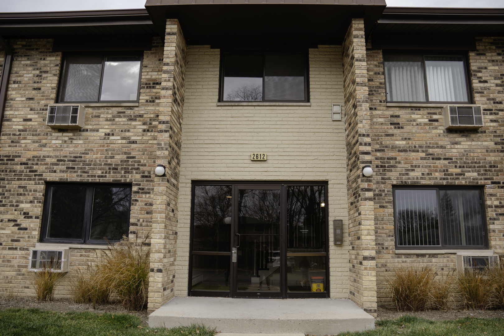 2612 North Windsor Drive Arlington Heights IL 60004