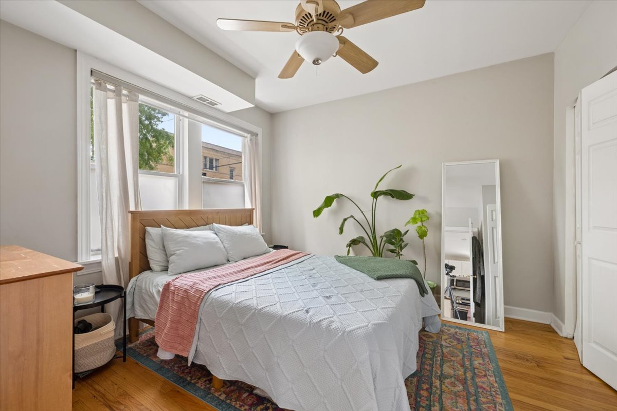 2531 North Talman Avenue Chicago IL 60647