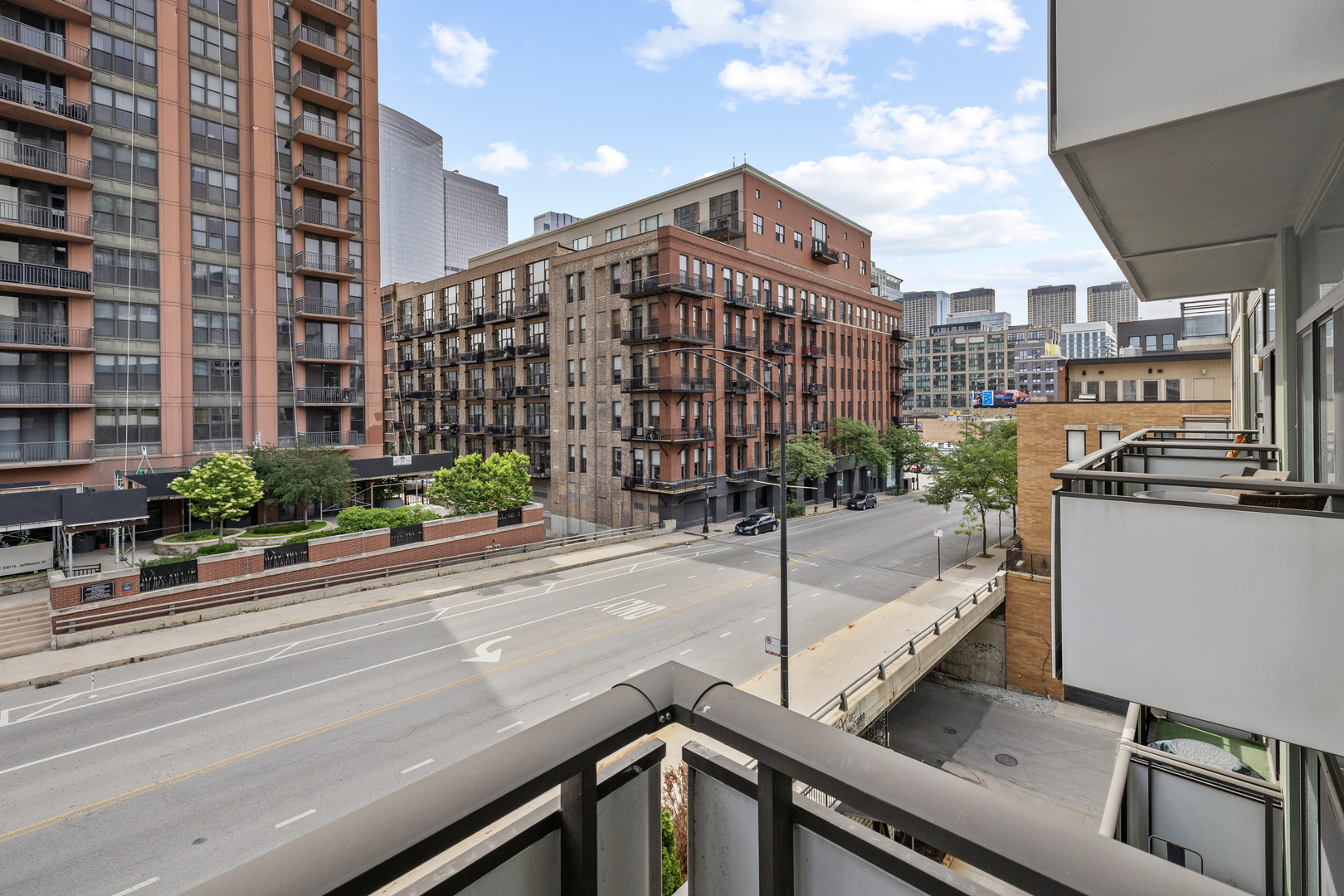 650 West Wayman Street Chicago IL 60661