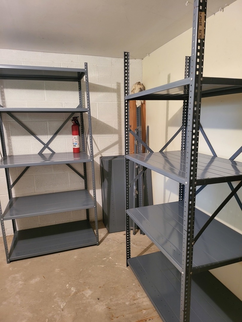 7548 Clarendon Hills Road Willowbrook IL 60527