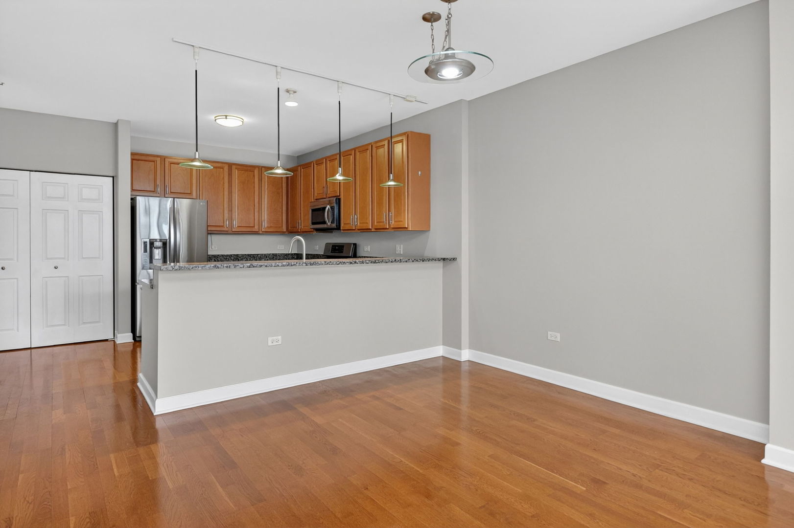 1600 South Prairie Avenue Chicago IL 60616