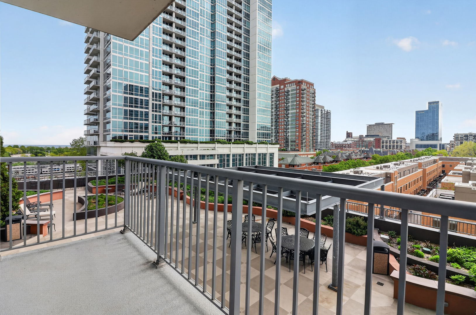 1600 South Prairie Avenue Chicago IL 60616