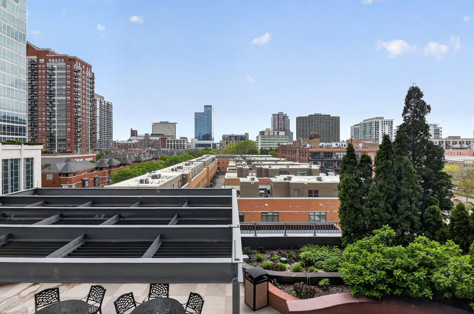 1600 South Prairie Avenue Chicago IL 60616