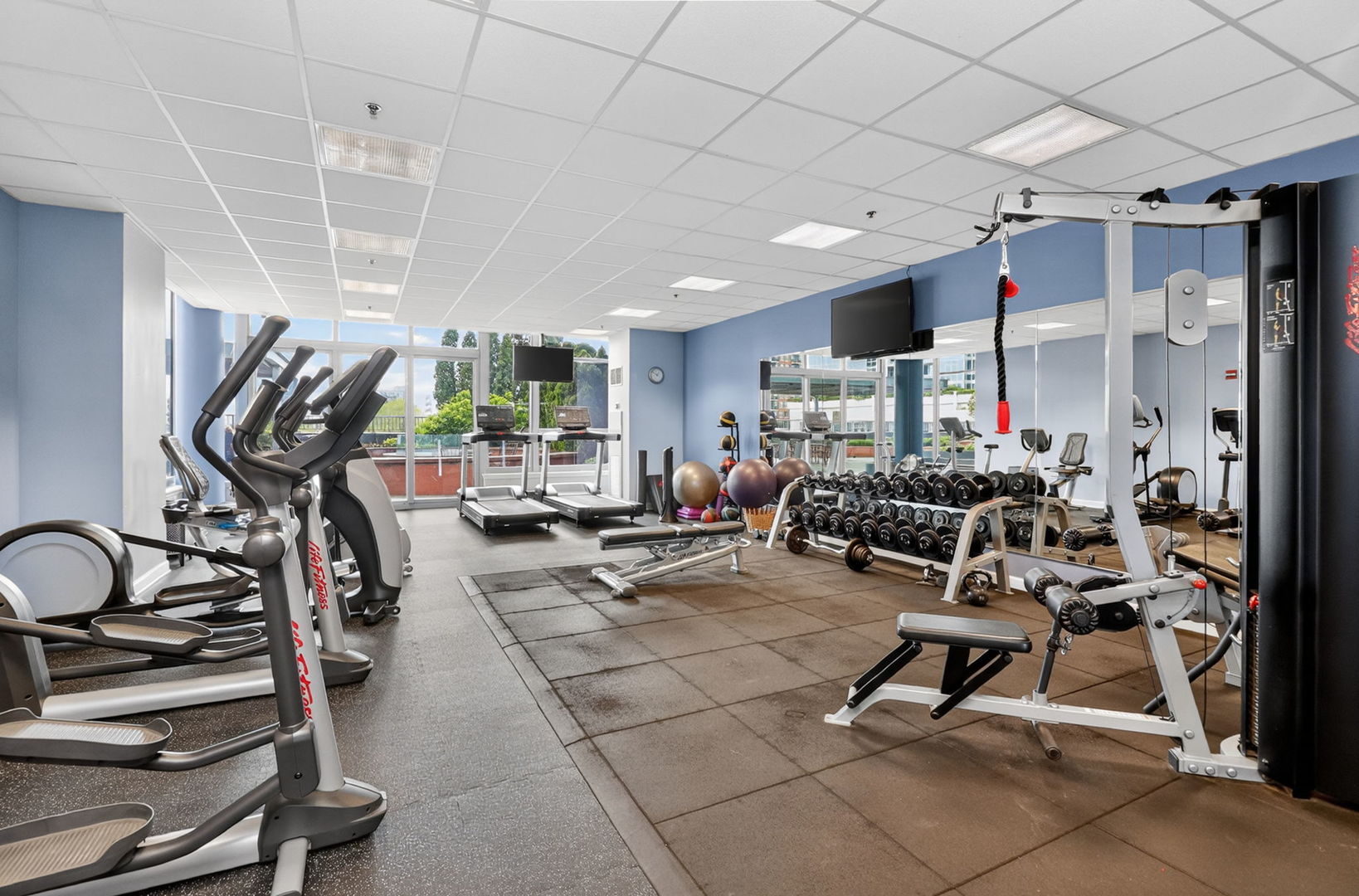 1600 South Prairie Avenue Chicago IL 60616